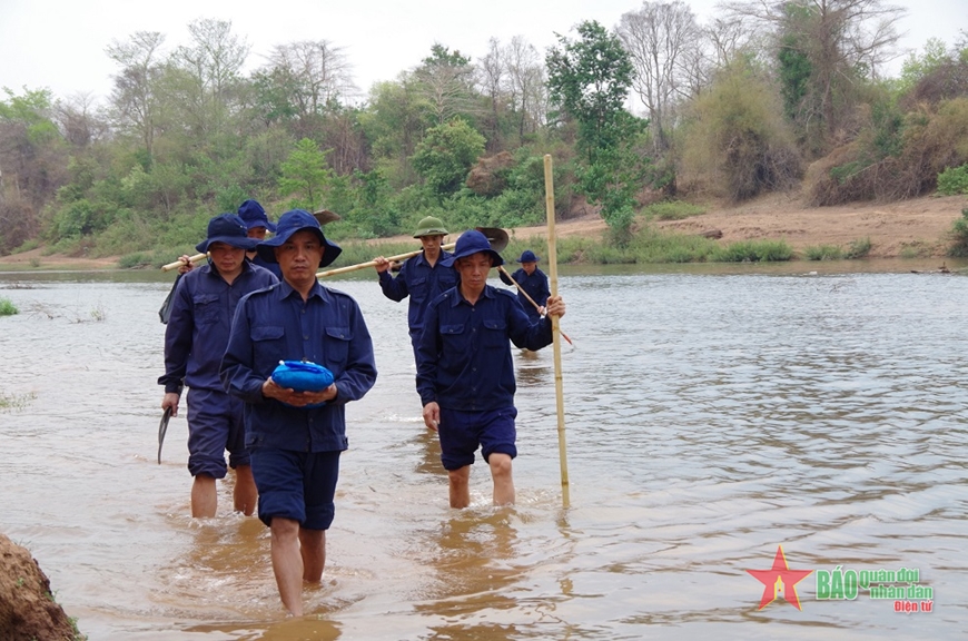 View - 	Đội quy tập 192 với hành trình tri ân trên đất bạn Lào